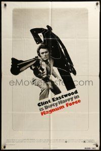 6t549 MAGNUM FORCE 1sh '73 best image of Clint Eastwood is Dirty Harry pointing his huge gun!