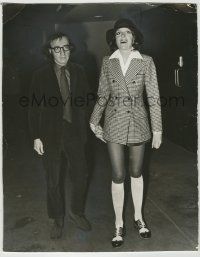 6x001 WOODY ALLEN/DIANE KEATON 9.25x11.5 photo '71 when they were a couple by Peter Borsari!