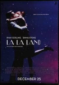 6y108 LA LA LAND advance Canadian 1sh '16 Ryan Gosling, Emma Stone embracing, all English design!