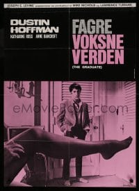 6y345 GRADUATE Danish R70s classic image of Dustin Hoffman & Anne Bancroft's sexy leg!