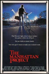 6z607 MANHATTAN PROJECT 1sh 1986 Marshall Brickman, John Lithgow, cool artwork of police vs. kid!