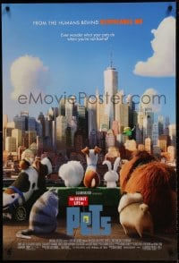 6z788 SECRET LIFE OF PETS DS 1sh 2016 great image of CGI animals in front of huge skyline!