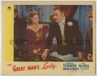 7c343 GREAT MAN'S LADY LC 1942 Barbara Stanwyck & Brian Donlevy by roulette table in gambling casino
