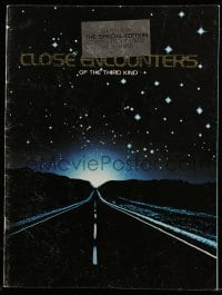 7d848 CLOSE ENCOUNTERS OF THE THIRD KIND souvenir program book 1977 Steven Spielberg sci-fi classic!