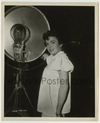 7h329 DARLA HOOD 8.25x10 still 1959 the former Our Gang leading lady grown up making The Bat!