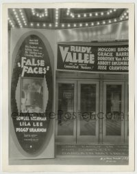 7h385 FALSE FACES candid 8x10.25 still 1932 incredible Paramount theater front w/cool displays, rare