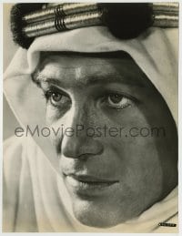 7h569 LAWRENCE OF ARABIA 7.25x9.5 still 1963 super close up of Peter O'Toole, David Lean classic!