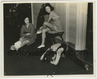 7h706 ON YOUR TOES candid 8.25x10 still 1939 chorus girls relaxing between scenes by Madison Lacy!