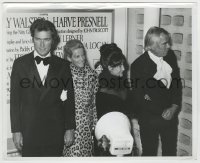 7h710 PAINT YOUR WAGON candid 8.25x10 still 1969 Clint Eastwood & Lee Marvin w/ wives at premiere!