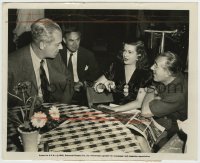 7h808 SCARLET STREET candid 8x10 still 1945 Joan Bennett in a pow-wow with Fritz Lang & executives!
