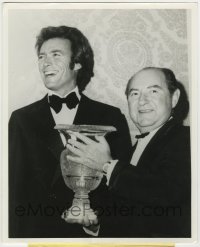 7h307 CLINT EASTWOOD 8.25x10 news photo 1971 receiving Male Star of the Year award from NATO!