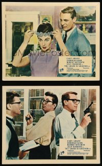 7s226 GRASS IS GREENER 2 color English FOH LCs 1961 Cary Grant, Robert Mitchum, Jean Simmons!