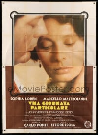 7t226 SPECIAL DAY Italian 2p 1977 best super close up of Sophia Loren & Marcello Mastroianni!