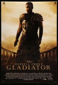 7w521 GLADIATOR DS 1sh 2000 Ridley Scott, cool image of Russell Crowe in the Coliseum!