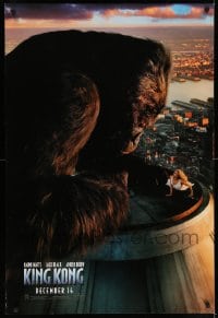 7w631 KING KONG teaser DS 1sh 2005 Naomi Watts & ape on rooftop of Empire State Building!