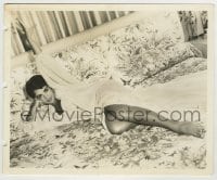 8a280 ELIZABETH TAYLOR deluxe 8.25x10 still 1954 sexy portrait in nightgown sprawled on bed!