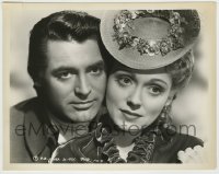 8a437 HOWARDS OF VIRGINIA 8x10.25 still 1940 best close up of concerned Cary Grant & Martha Scott!