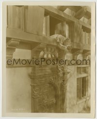 8a466 IRON MASK 8x10 key book still 1929 Douglas Fairbanks climbs to De La Motte's window for a kiss!