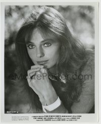 8a475 JACQUELINE BISSET 8.25x10 still 1972 beautiful close up from Stand Up and Be Counted!