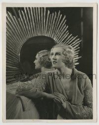 8a476 JANE CARR English 8x10 still 1934 beautiful English blonde by mirror when she made Orders is Orders!
