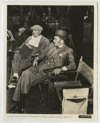 8a718 POPPY candid 8x10.25 still 1936 W.C. Fields relaxing between scenes with Lynne Overman!
