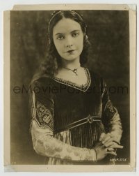 8a767 ROMOLA 8x10.25 still 1924 waist-high portrait of pretty Lillian Gish in period costume!