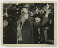 8a845 SUBWAY SADIE 8x10.25 still 1926 tiny Dorothy Mackaill stuck behind large glaring woman!