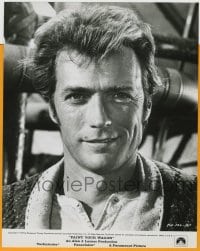 8a702 PAINT YOUR WAGON 7.75x9.75 still 1969 smiling close up of Clint Eastwood as Pardner!