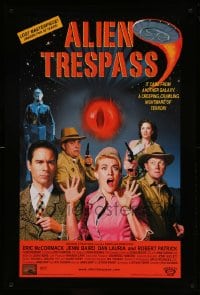 8c047 ALIEN TRESPASS DS 1sh 2009 creeping, crawling nightmare of terror, can mankind be saved!