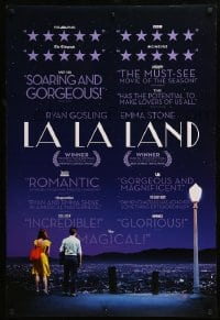 8c525 LA LA LAND teaser DS 1sh 2016 Ryan Gosling & Emma Stone looking over city, reviews style!