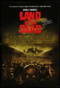 8c531 LAND OF THE DEAD 1sh 2005 George Romero zombie horror masterpiece, stay scared!