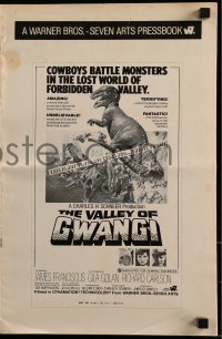 8d465 VALLEY OF GWANGI pressbook 1969 Ray Harryhausen, cowboys battling dinosaurs!