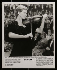 8d638 DUET FOR ONE presskit w/ 8 stills 1986 Julie Andrews, Alan Bates & Max von Syndow!