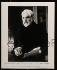 8d664 FINDING FORRESTER presskit w/ 8 stills 2000 Sean Connery, Rob Brown, F. Murray Abraham!