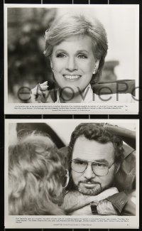 8d782 MAN WHO LOVED WOMEN presskit w/ 13 stills 1983 Burt Reynolds, Julie Andrews, Blake Edwards!