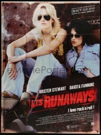 8f873 RUNAWAYS French 1p 2010 Kristen Stewart as Joan Jett & Dakota Fanning as Cherie Curry!
