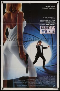 8j499 LIVING DAYLIGHTS int'l 1sh 1987 Tim Dalton as James Bond & sexy Maryam d'Abo w/gun!