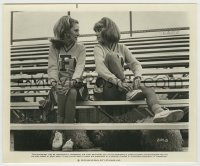8s076 ANIMAL HOUSE 8x10 still 1978 cheerleaders Mandy & Babs are unaware Belushi is spying on them!