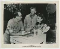 8s238 DESIREE candid 8x10 still 1954 director Koster with Jean Simmons & visitor Stewart Granger!