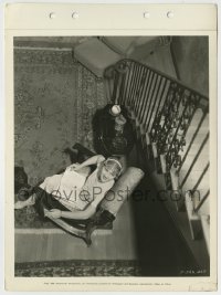 8s333 GRACE BRADLEY 8x11 key book still 1934 photographer takes her picture from top of the stairs!