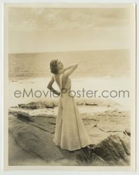 8s502 LORETTA YOUNG 8x10 still 1930s sexy portrait in backless gown at Laguna Beach by Lippman!