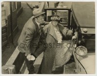 8s546 MIN & BILL 7x9 still 1930 Marie Dressler & Wallace Beery get in taxi cab on docks!
