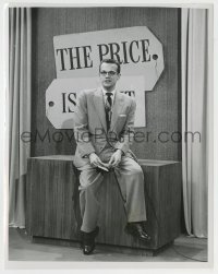 8s656 PRICE IS RIGHT TV 7x9 still 1959 great portrait of the original host, Bill Cullen!