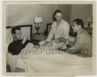 8s782 STAN MUSIAL/RED SCHOENDIENST 7.25x9 news photo 1951 St. Louis Cardinals stars have the flu!