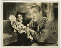 8s162 CARNIVAL 8x10 still 1935 ventriloquist Lee Tracy staring at spooky male & female dummies!