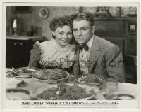 8s889 YANKEE DOODLE DANDY 8x10.25 still 1942 James Cagney & his sister Jeanne at table by pie!