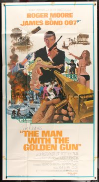 8t511 MAN WITH THE GOLDEN GUN East Hemi 3sh 1974 art of Roger Moore as James Bond by Robert McGinnis!