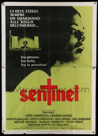 8t269 SENTINEL Italian 2p 1977 there must forever be a guardian at the gate from Hell, she was next!