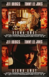8w101 BLOWN AWAY 8 LCs 1994 cool intense image of Jeff Bridges & Tommy Lee Jones!