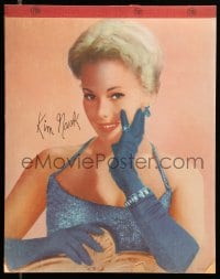 8x040 KIM NOVAK 8x10 notepad 1960s sexy color portrait with facsimile signature on the cover!